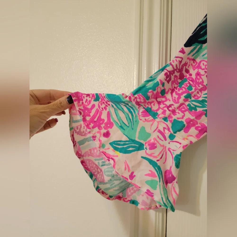 🌸Lilly Pulitzer Fontaine Top in "Multi via Flora"🌸 - Picture 5 of 13